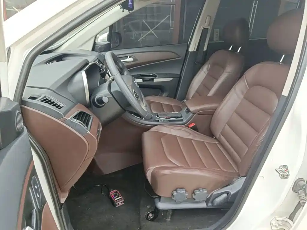 Haima Famila MPV 2019 2017 7-Seater 1.5T Automatic Value Edition