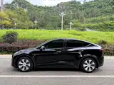 صورة 7 - Tesla Model Y