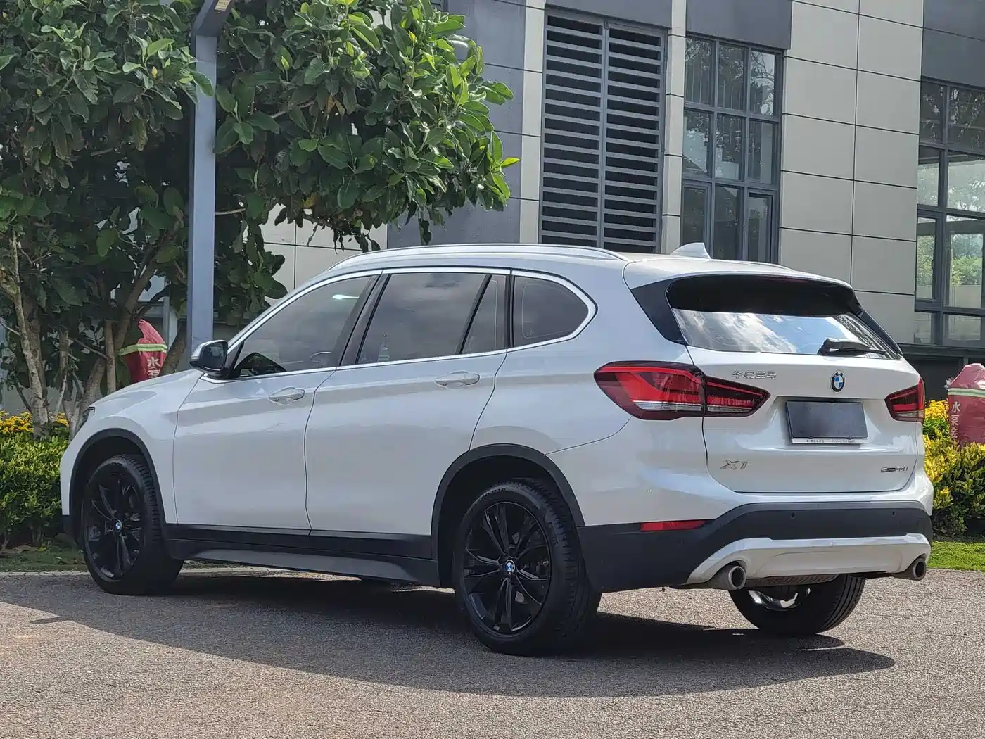 BMW X1 2021 sDrive20Li Fashion фото 7