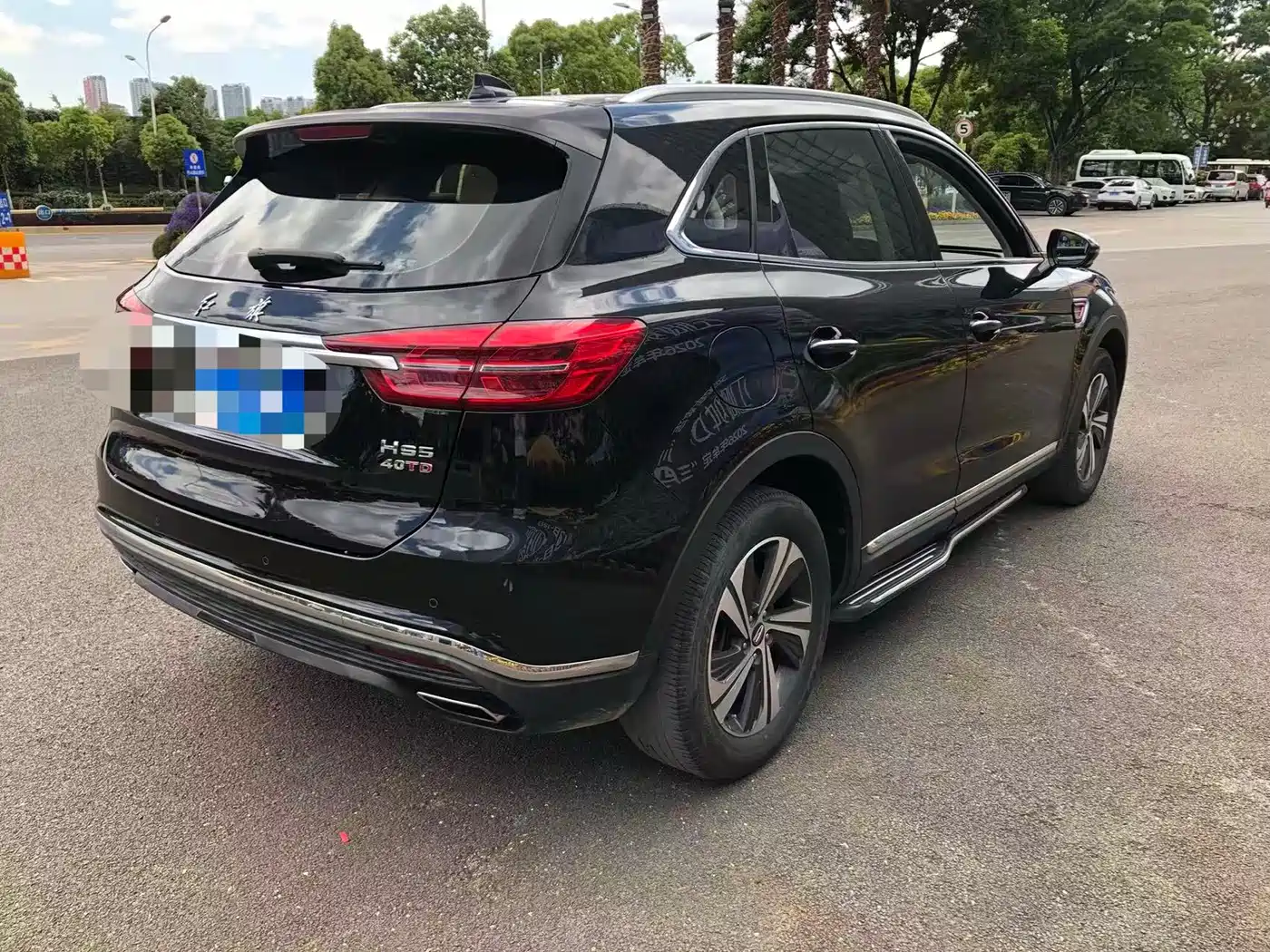 Hongqi HS5 2019 2.0T Smart Connect Enjoy Edition фото 9