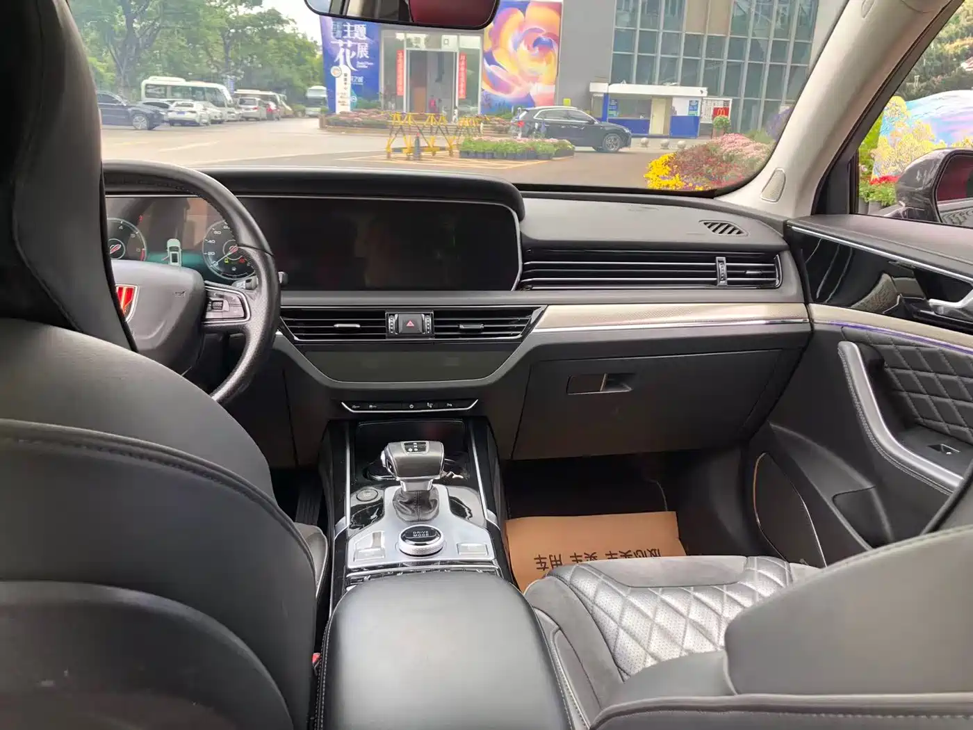 Hongqi HS5 2019 2.0T Smart Connect Enjoy Edition фото 6