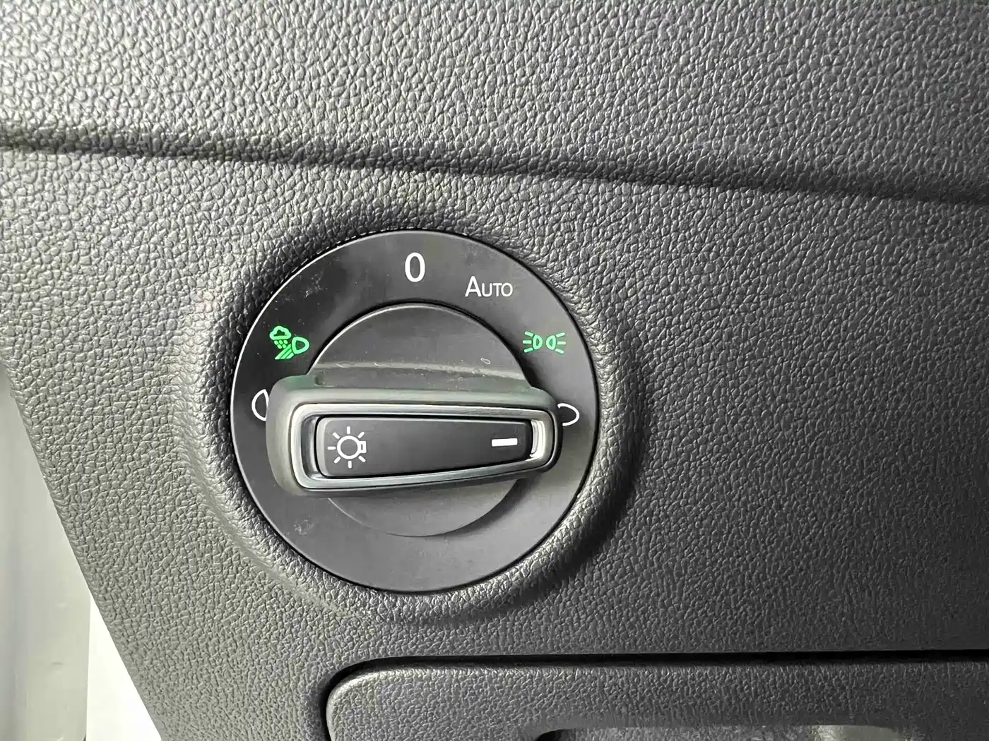Volkswagen Tiguan L 2023 280TSI 2WD Trend Limited Edition фото 9