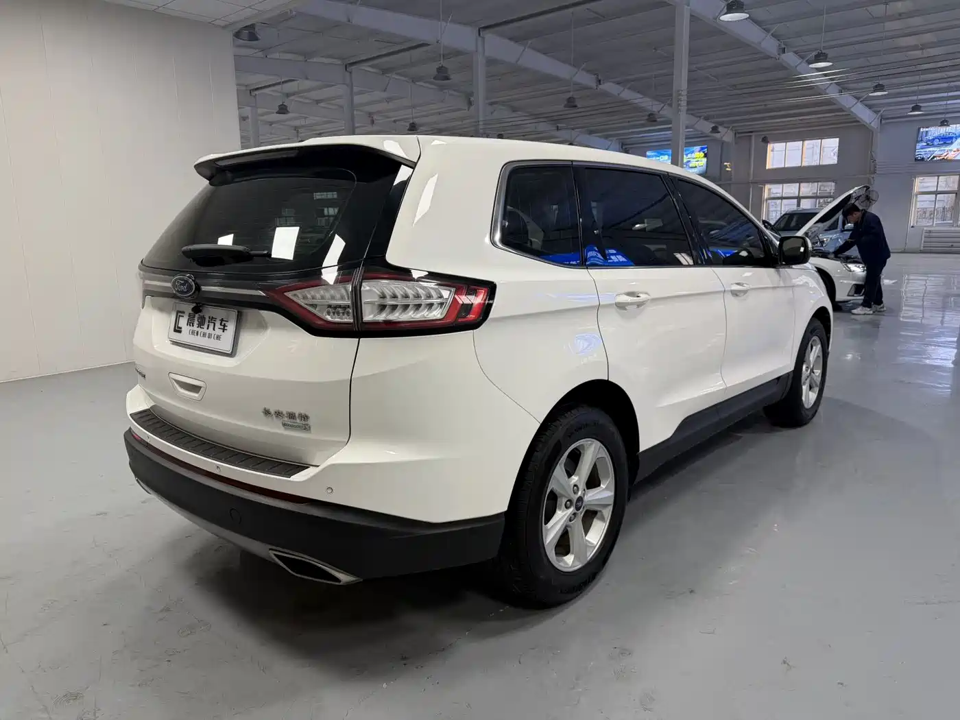 Ford Edge 2018 2018 EcoBoost 245 FWD Elite 5-seat China V
