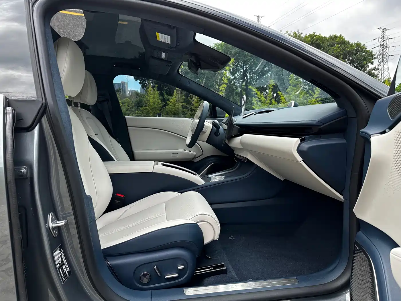 ZEEKR 007 2024 2025 Long Range RWD Smart Driving 100kWh
