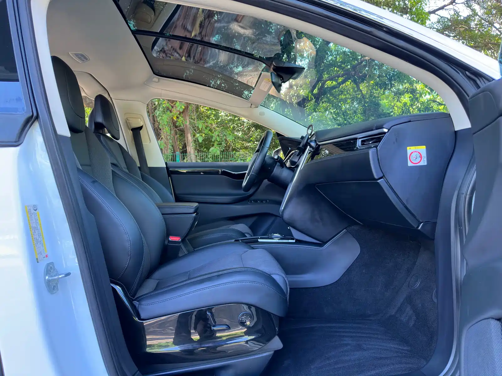 Фото 17 - Tesla Model X