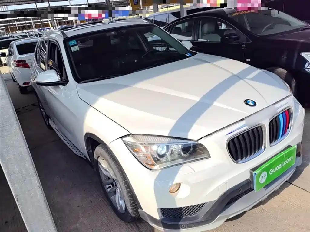 BMW X1 2015 xDrive20i Fashion фото 4
