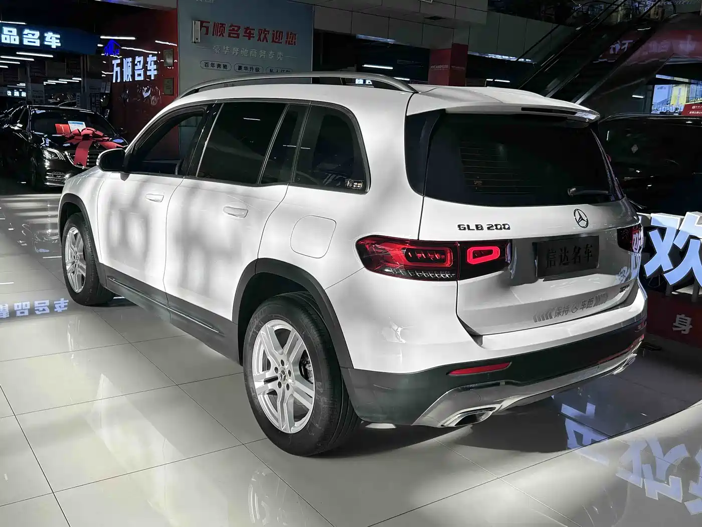 Mercedes-Benz GLB 2023 Facelift GLB 200 Dynamic фото 15
