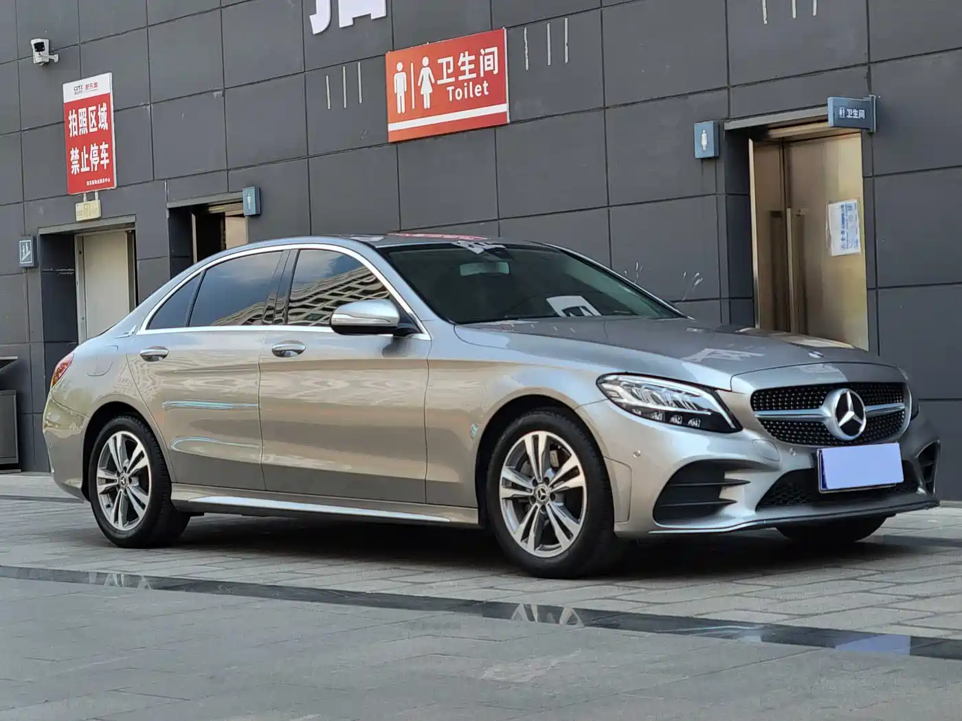 Mercedes-Benz C-Class 2019 C 180 L Fashion Sport Edition фото 3