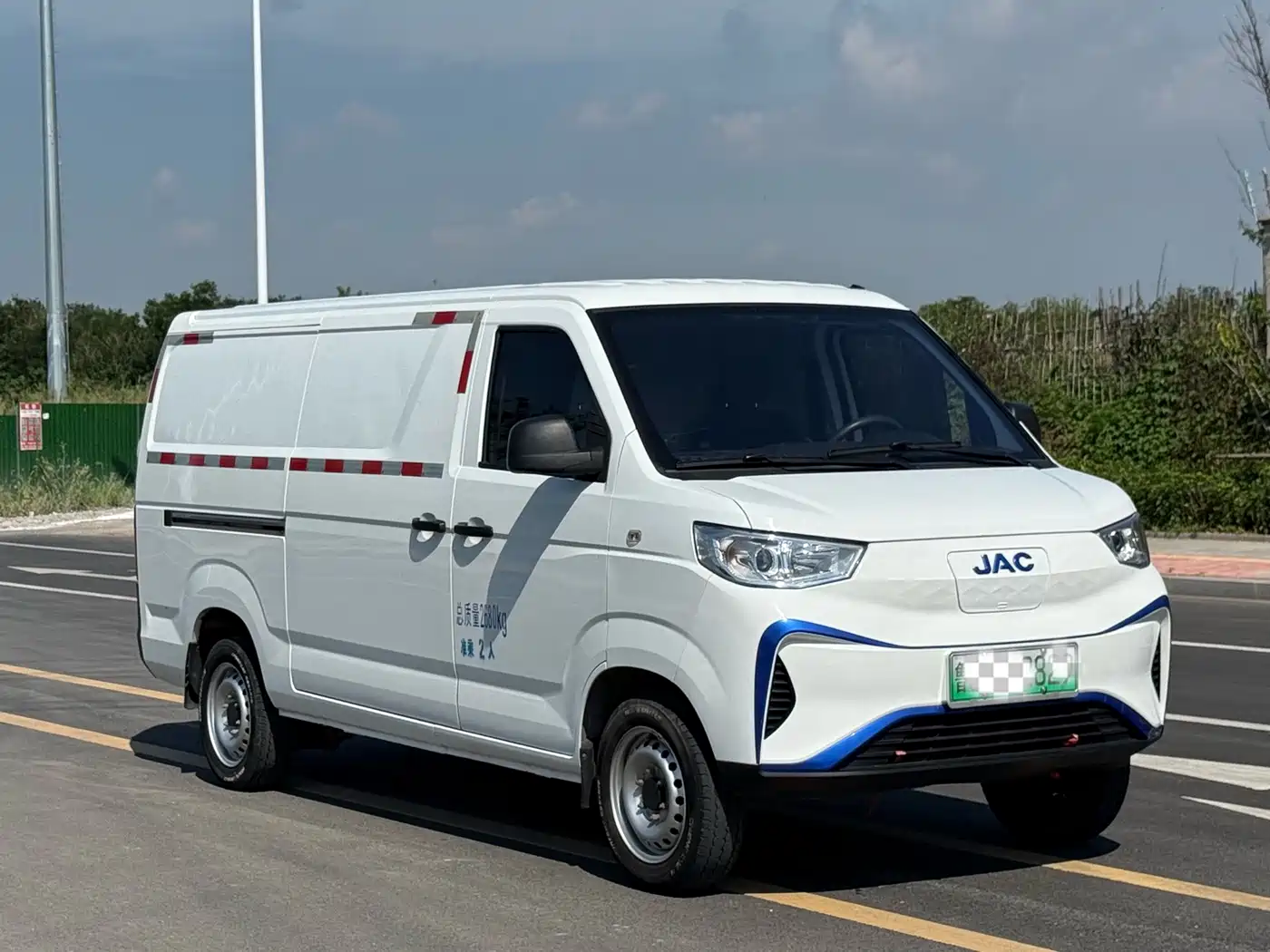 JAC Motors Blue Cat 2024 2023 M1 Gotion High-Tech 40.55kWh Flagship