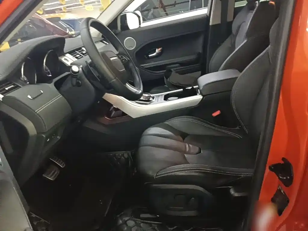Land Rover Range Rover Evoque (Import) 2015 2015 2.0T Tilt Orange Limited Edition