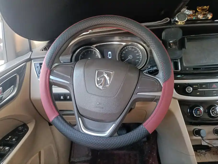 Photo 15 - Baojun 730
