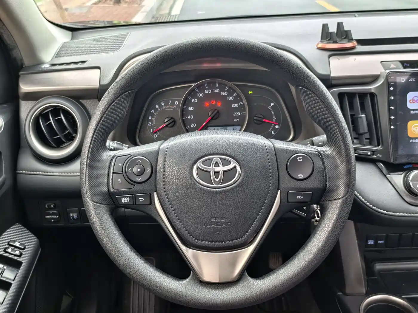 Toyota RAV4 Rongfang 2015 2.0L CVT 2WD Trend Edition фото 6