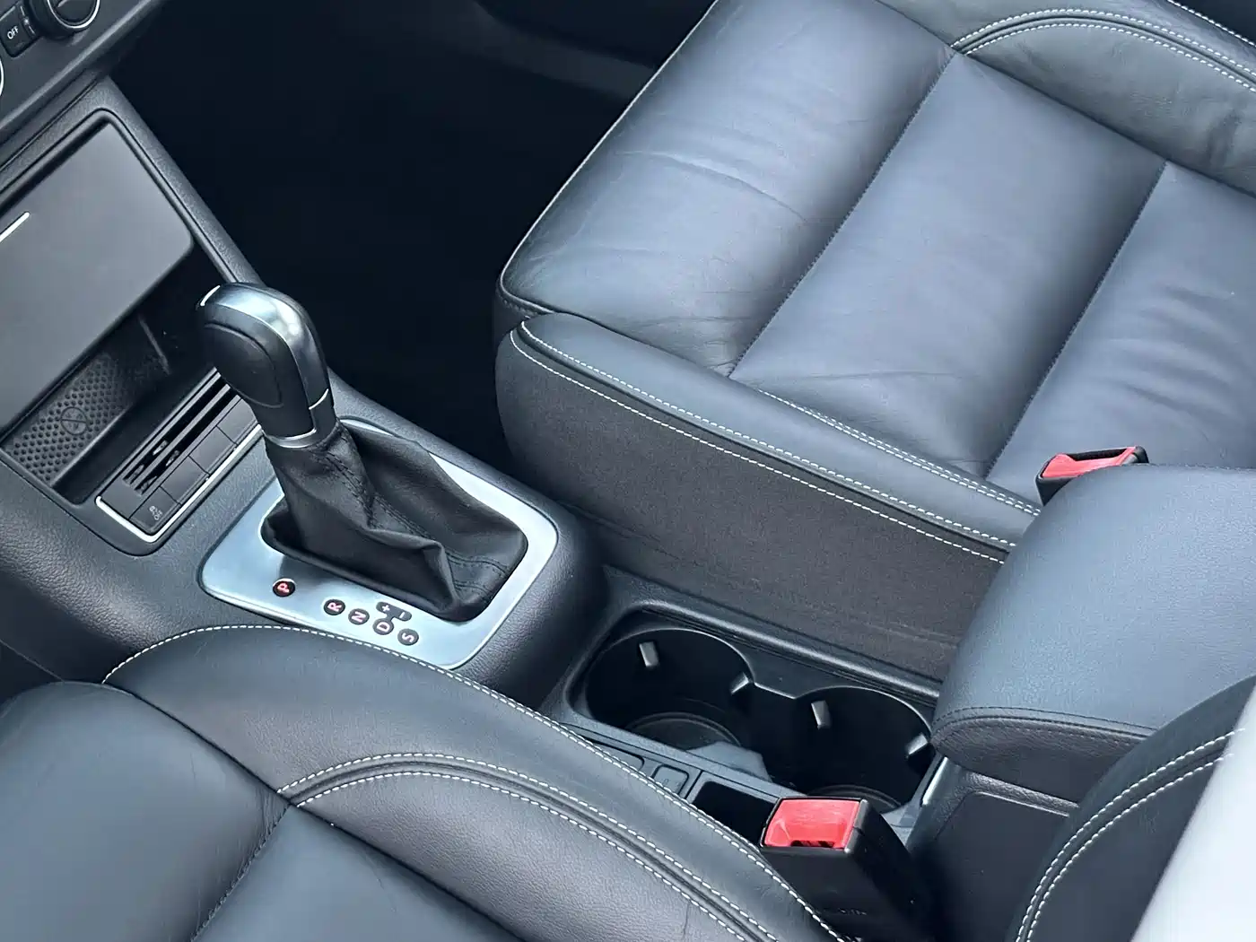 Volkswagen Tiguan 2014 1.8TSI Automatic 2WD 30th Anniversary Edition фото 14