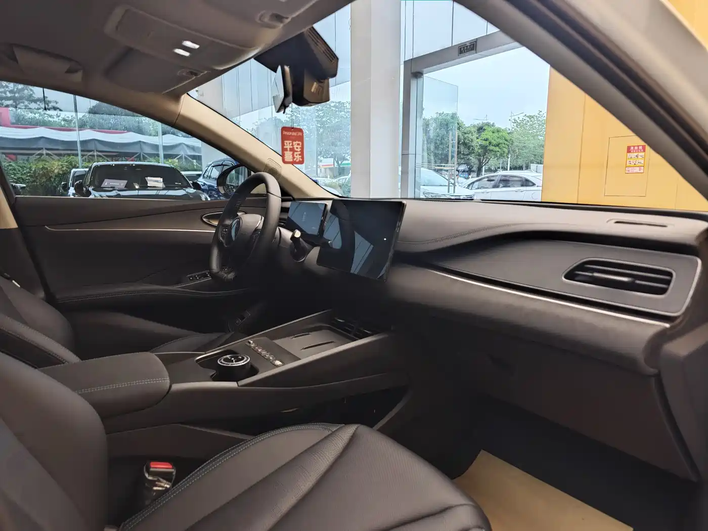 BYD Seal 06 New Energy 2026 DM-i Super Luxury Edition 128KM Premium фото 32