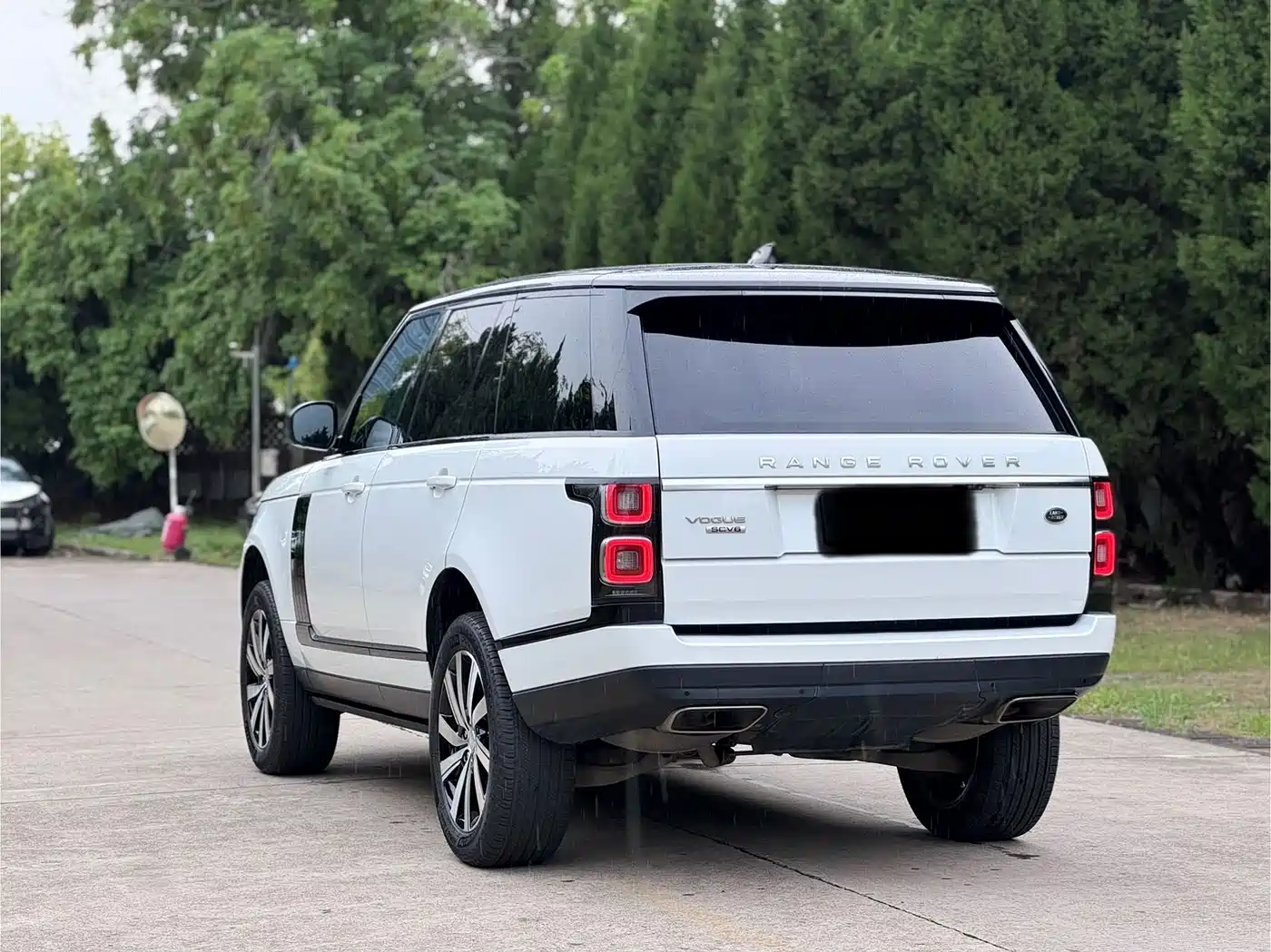 Land Rover Range Rover 2019 3.0 SCV6 Heritage Edition фото 4
