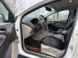Фото 7 - Ford Focus