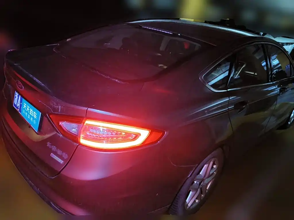Ford Mondeo 2014 2013 Model 1.5L GTDi180 Fashion