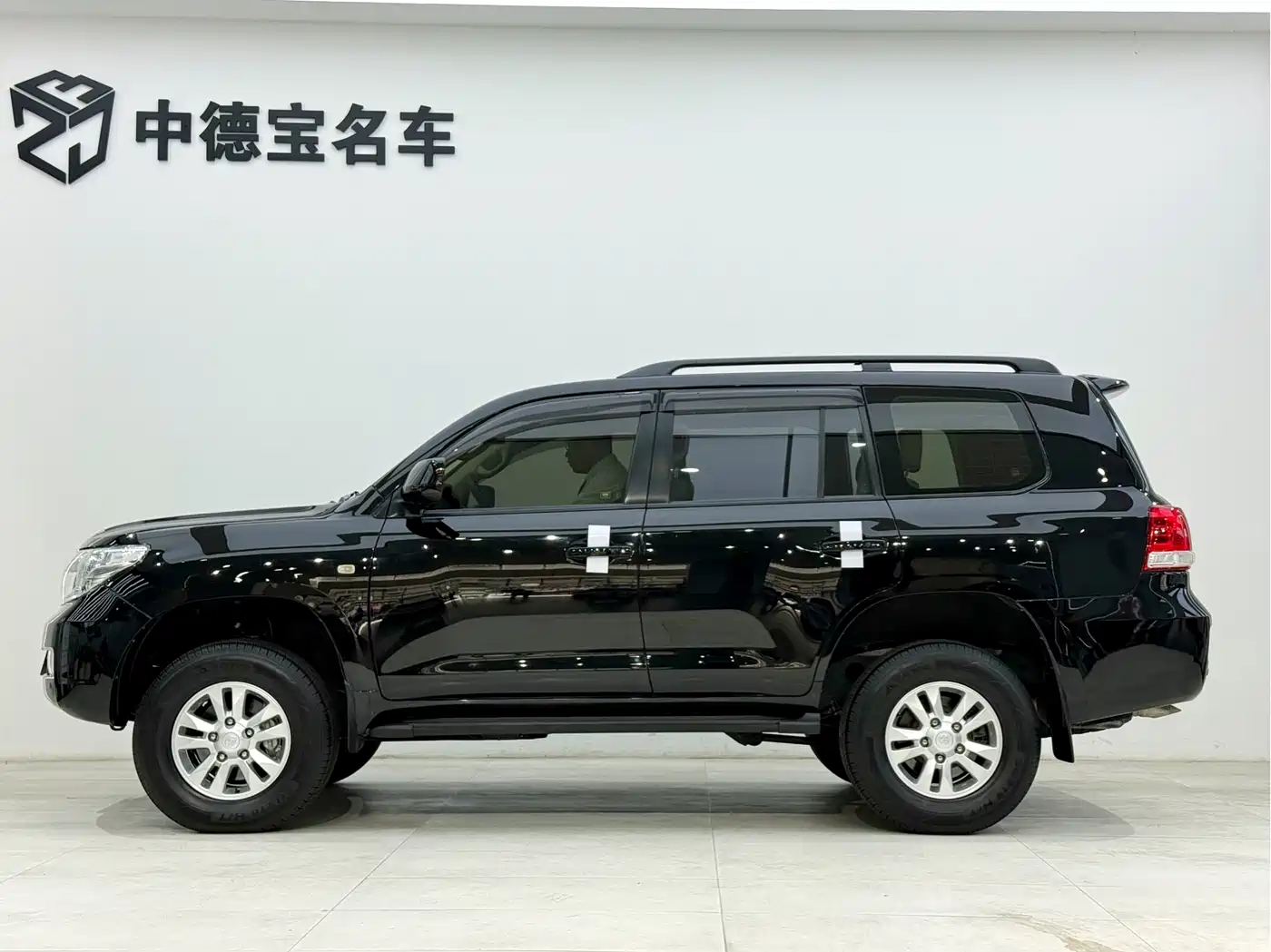 Toyota Land Cruiser 2007 4.7L Automatic VX-R фото 3