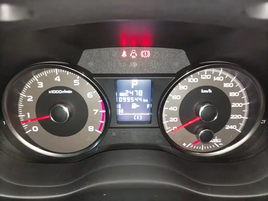 Subaru Forester 2016 2.0i Fashion Navigation Edition фото 12