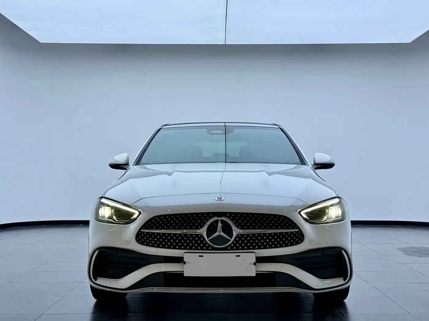 Mercedes-Benz C-Class 2023 Facelift C 260 L Sport Edition фото 2