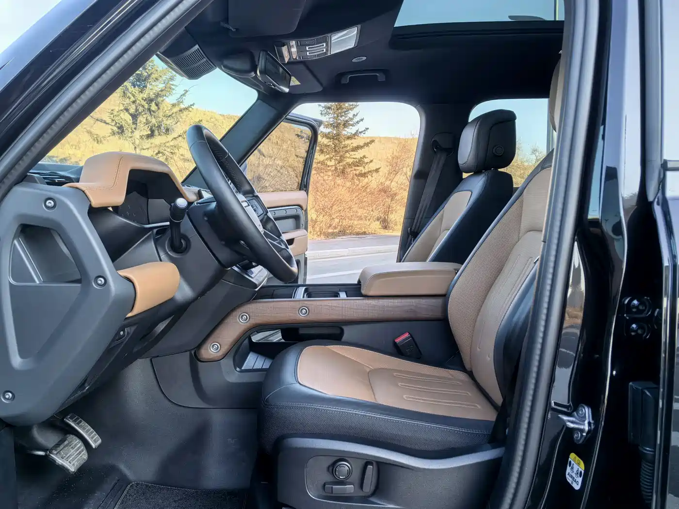 Land Rover Defender 2024 110 3.0T P400 X фото 9