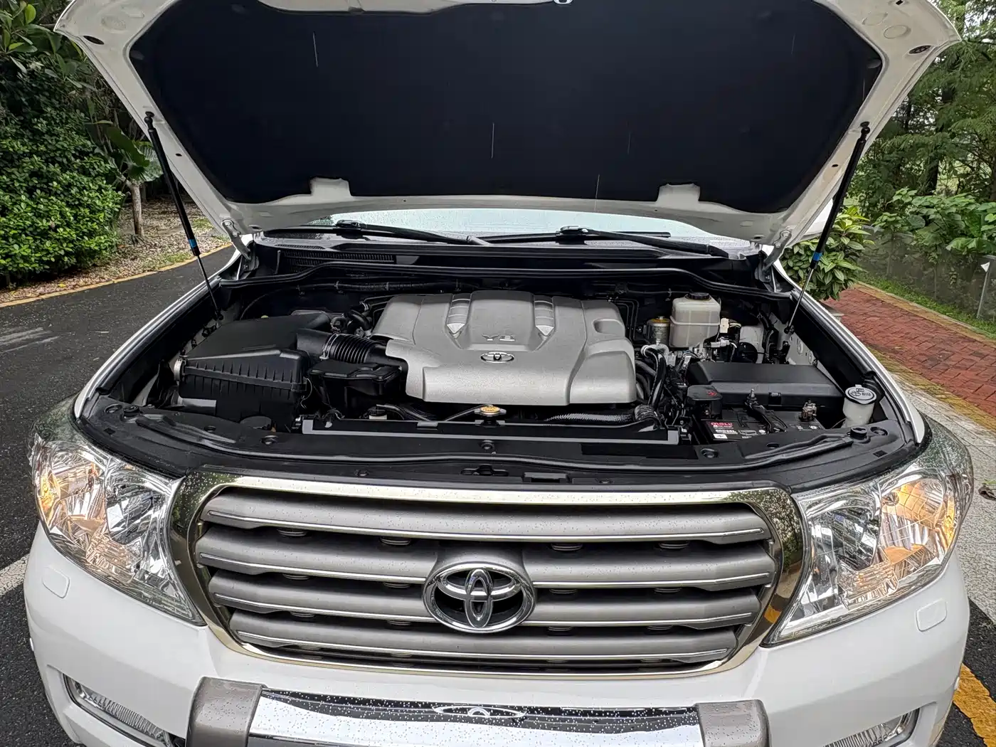 Toyota Land Cruiser 2010 2007 4.7L Automatic VX-R