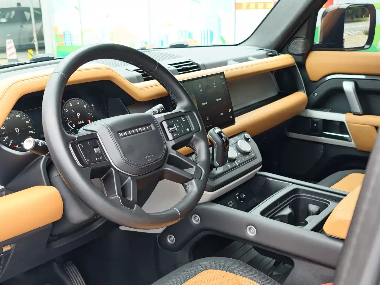Land Rover Defender 2023 Model 110 3.0T P400 X-DYNAMIC HSE фото 4