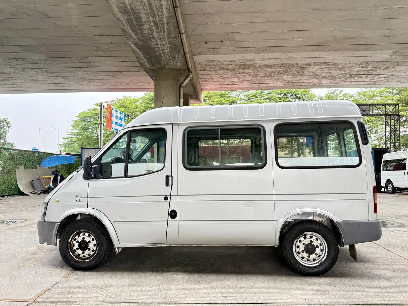 Ford Classic Transit 2014 2013 2.8T Diesel Standard Short Wheelbase Medium Roof JX493ZLQ4
