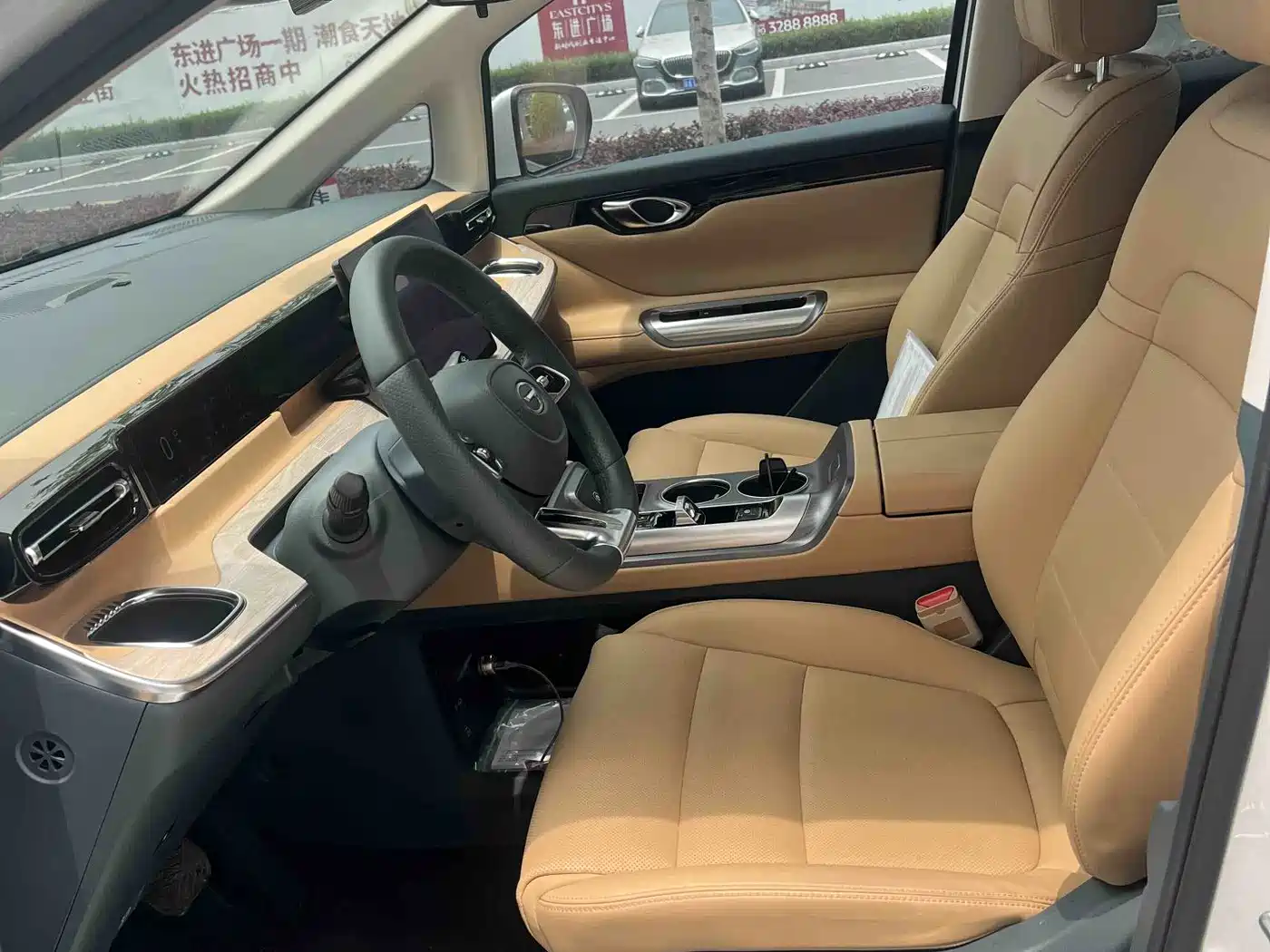 GAC Trumpchi Trumpchi E8 2024 Glory Series 2.0L Smart Edition фото 8
