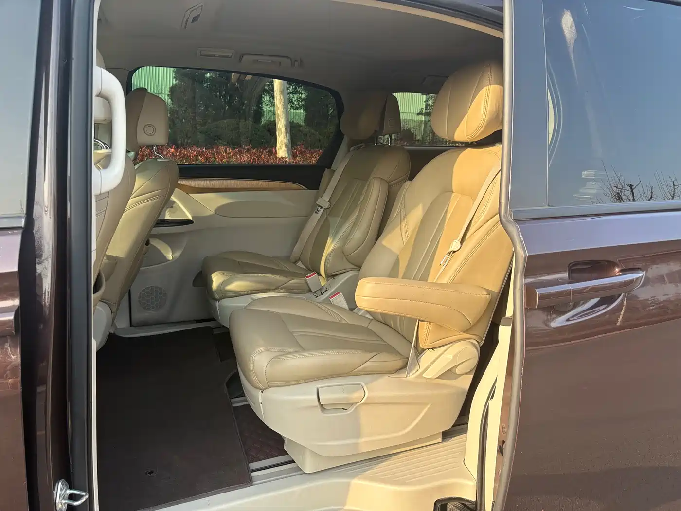 Buick GL8 2017 ES 28T Comfort Type China V фото 7