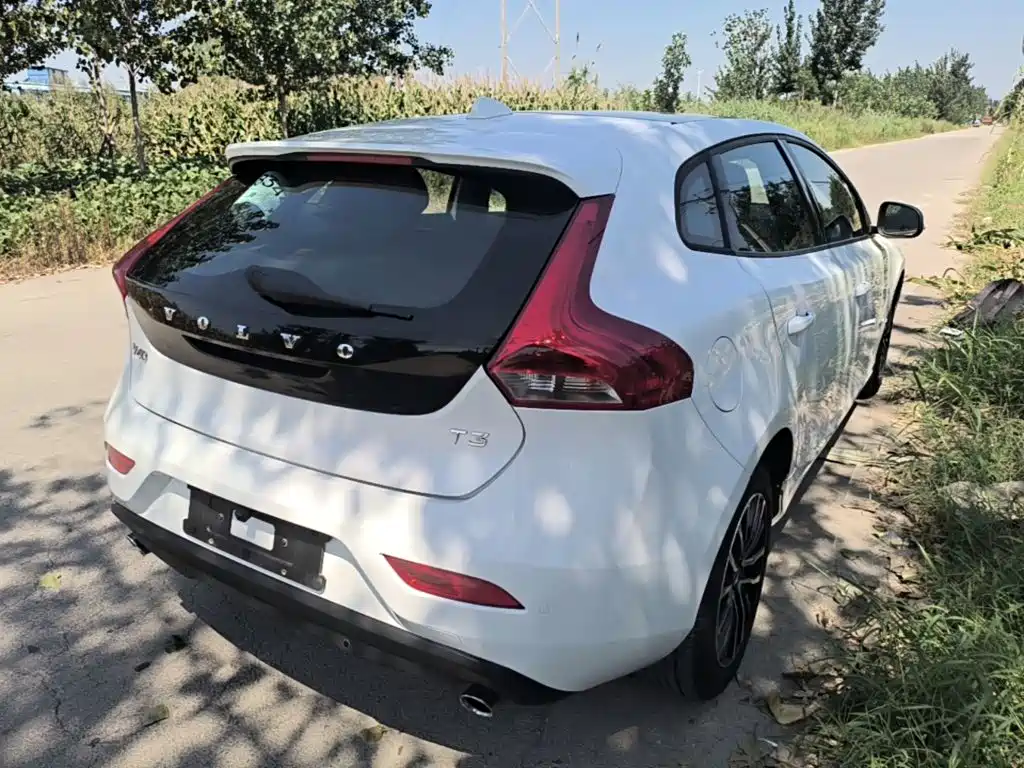 Volvo V40 2017 2017 T3 Inscription