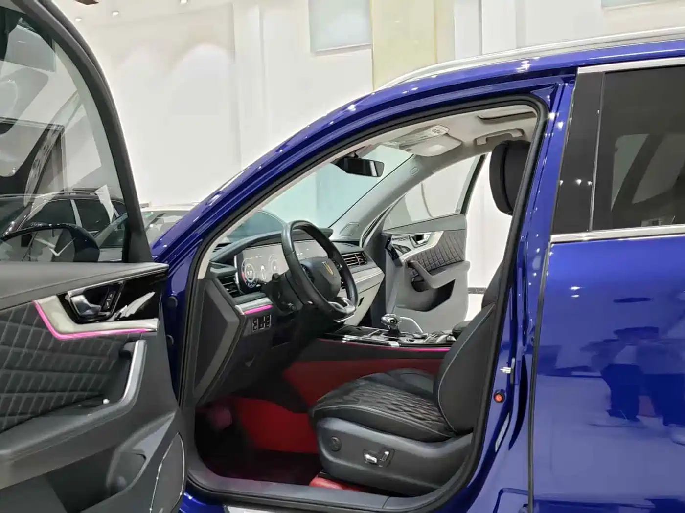 Hongqi HS5 2019 2.0T Smart Connect Enjoy 4WD Edition фото 4