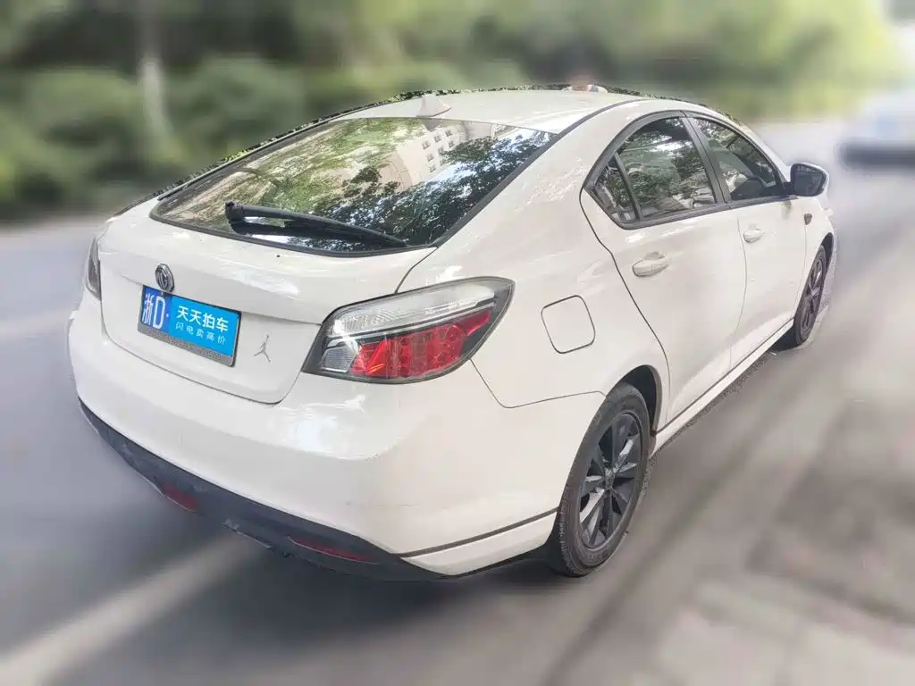 MG MG6 2012 2012 Hatchback 1.8L Auto Value Edition