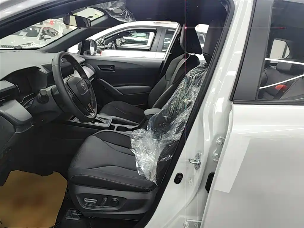 TOYOTA FENGLANDA