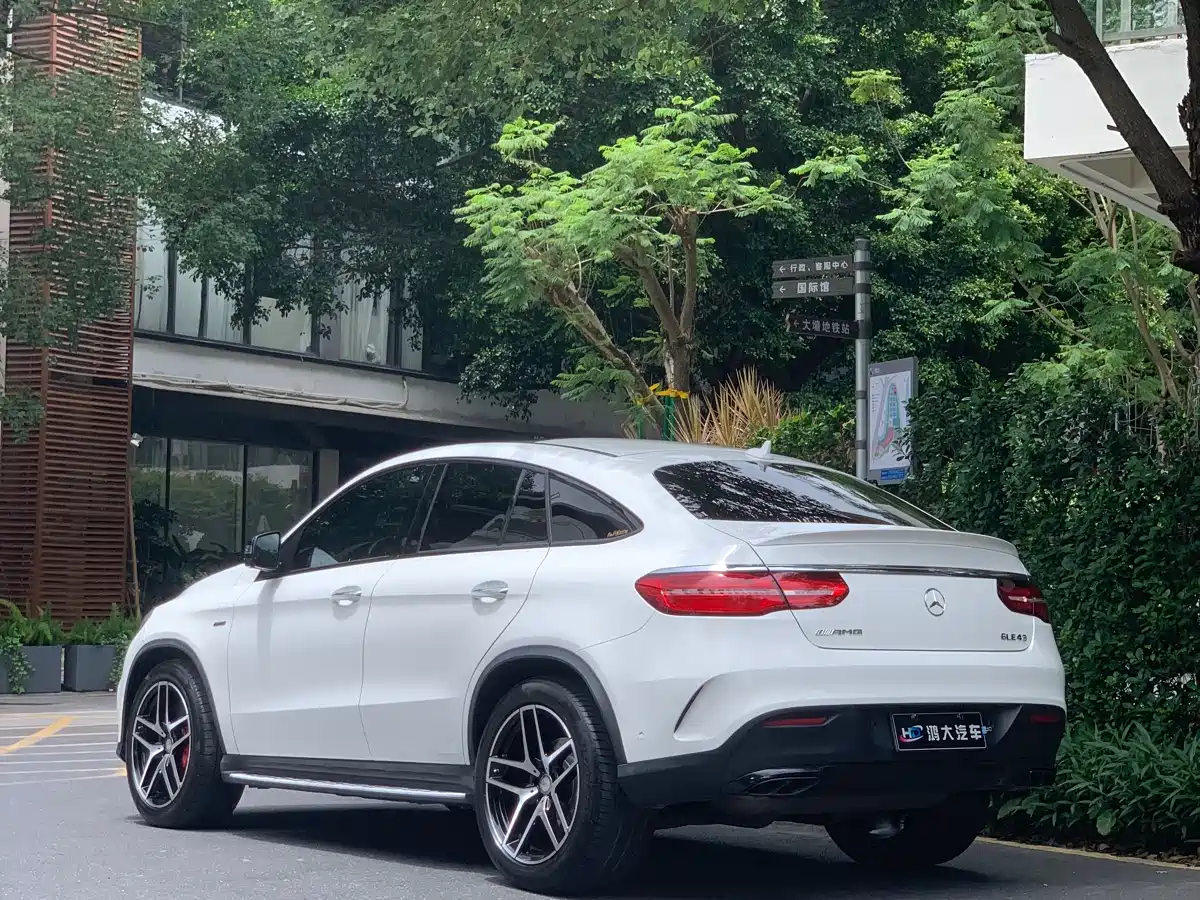 Mercedes-Benz GLE Coupe 2015 GLE 450 AMG 4MATIC Coupe SUV фото 5