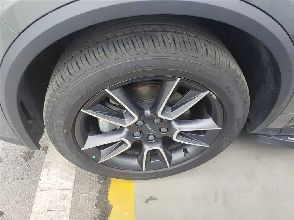 Lynk & Co 01 2021 2.0TD 2WD Pro фото 23
