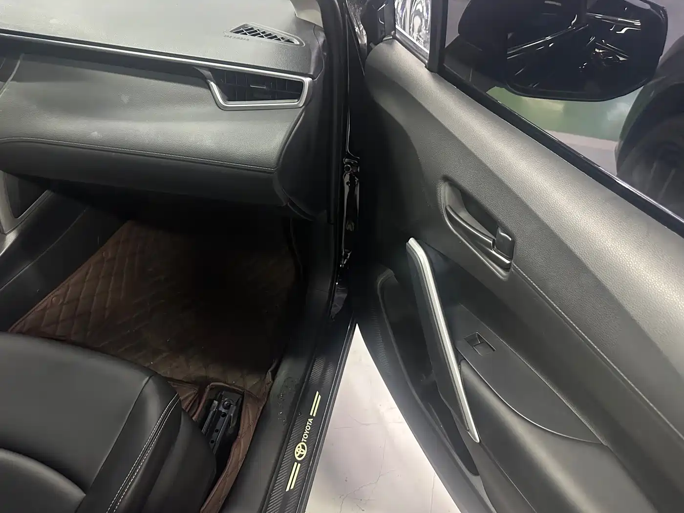TOYOTA COROLLA SHARP AMPLIFIER