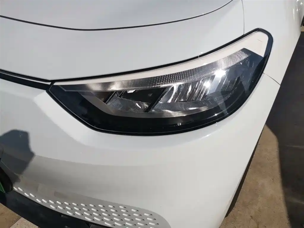 Volkswagen ID.3 2024 Pure Smart Edition фото 24
