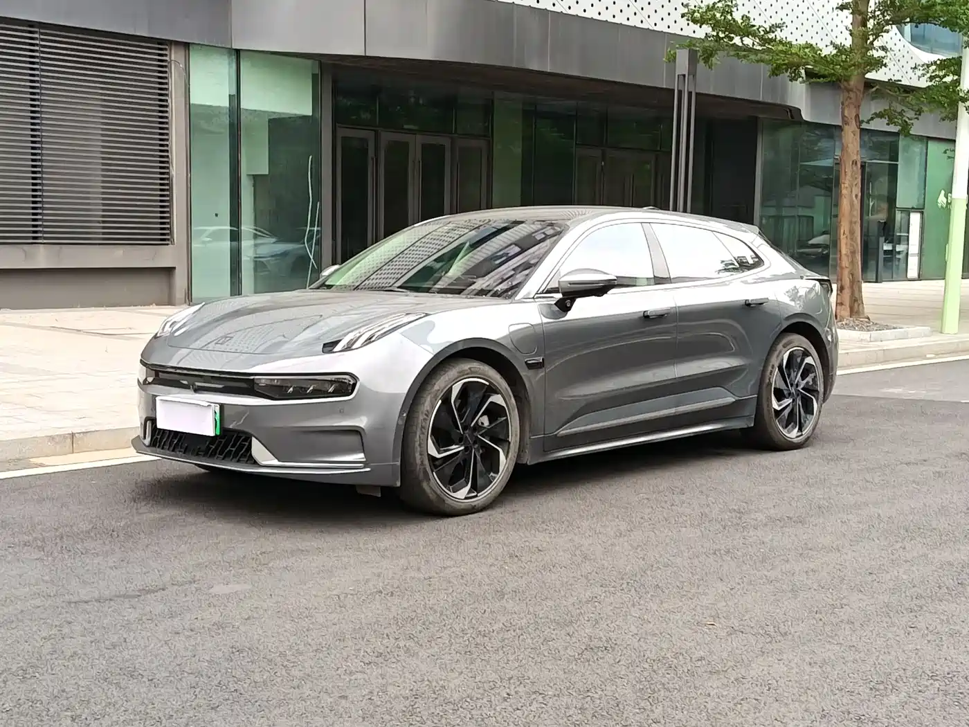 ZEEKR EXTREME KRYPTON 001