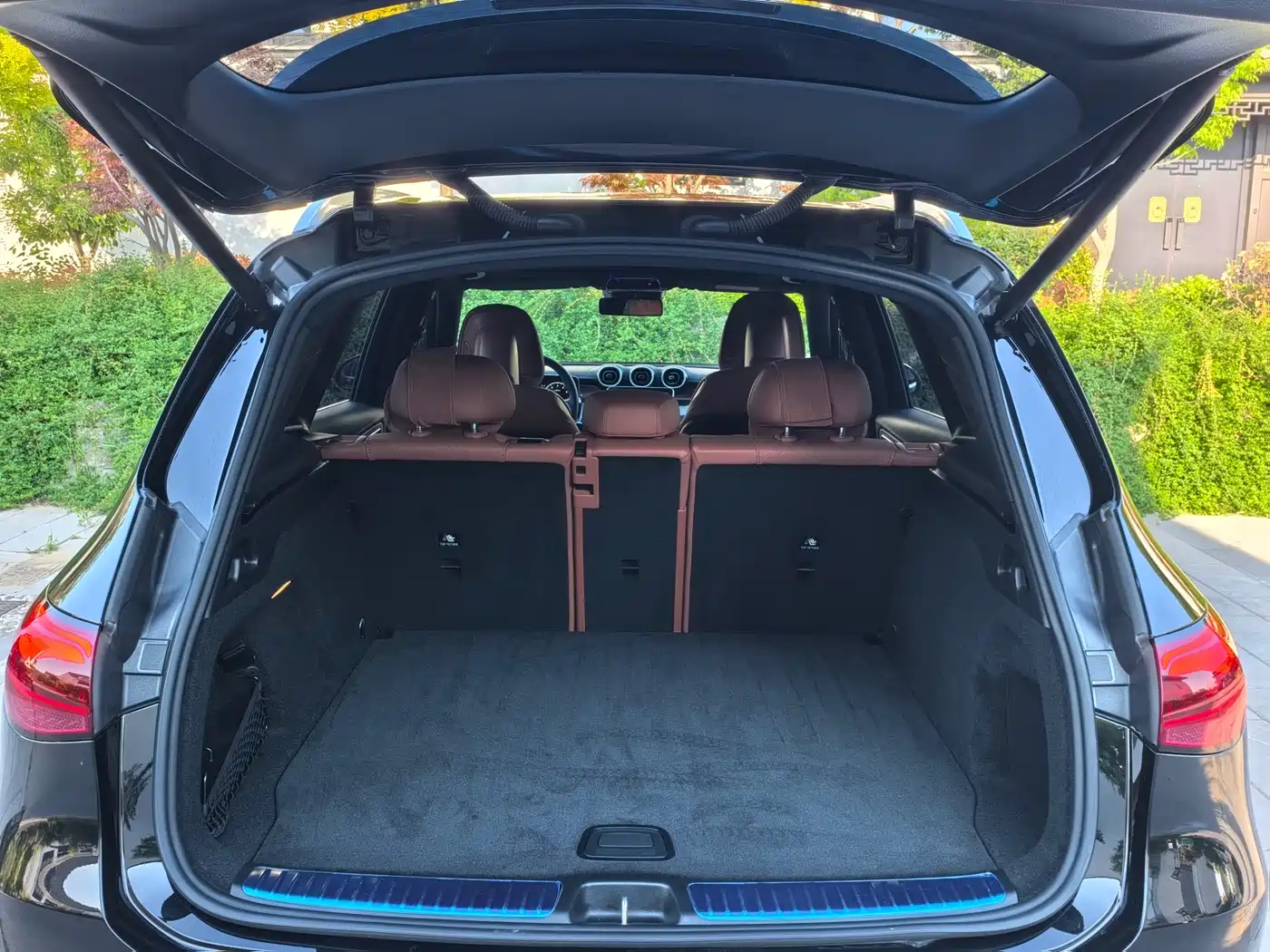 Mercedes-Benz GLC 2023 Facelift GLC 260 L 4MATIC Sport 5-Seater фото 24