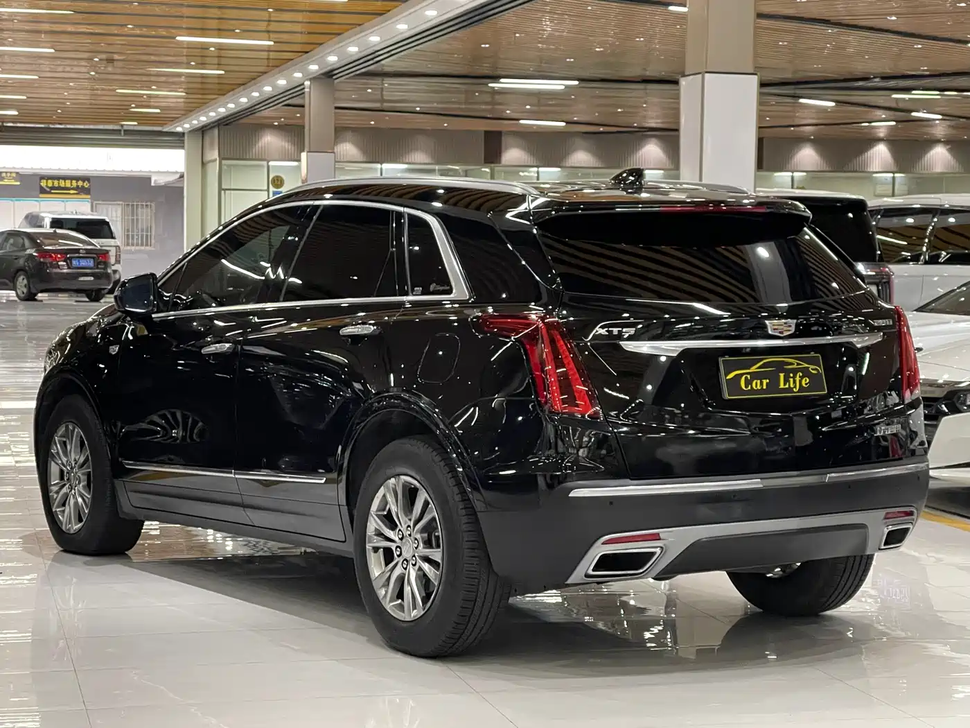 Cadillac XT5 2020 28T Luxury Model фото 15