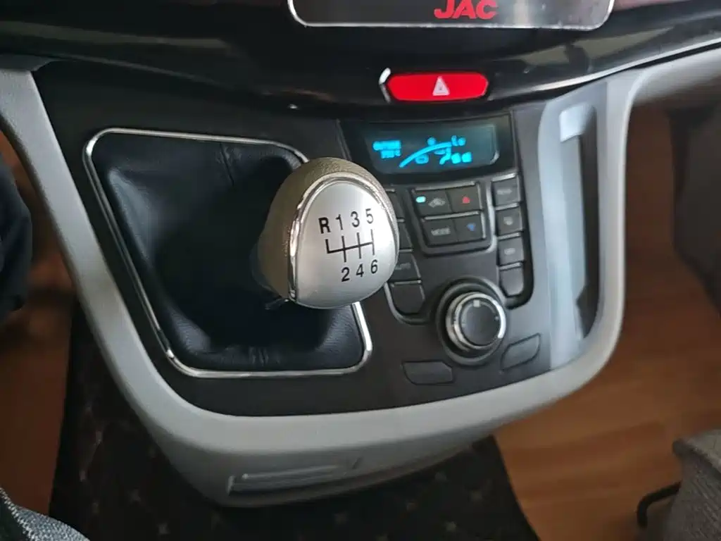 JAC Refine Refine L5 2022 2022 2.0T Manual Diesel