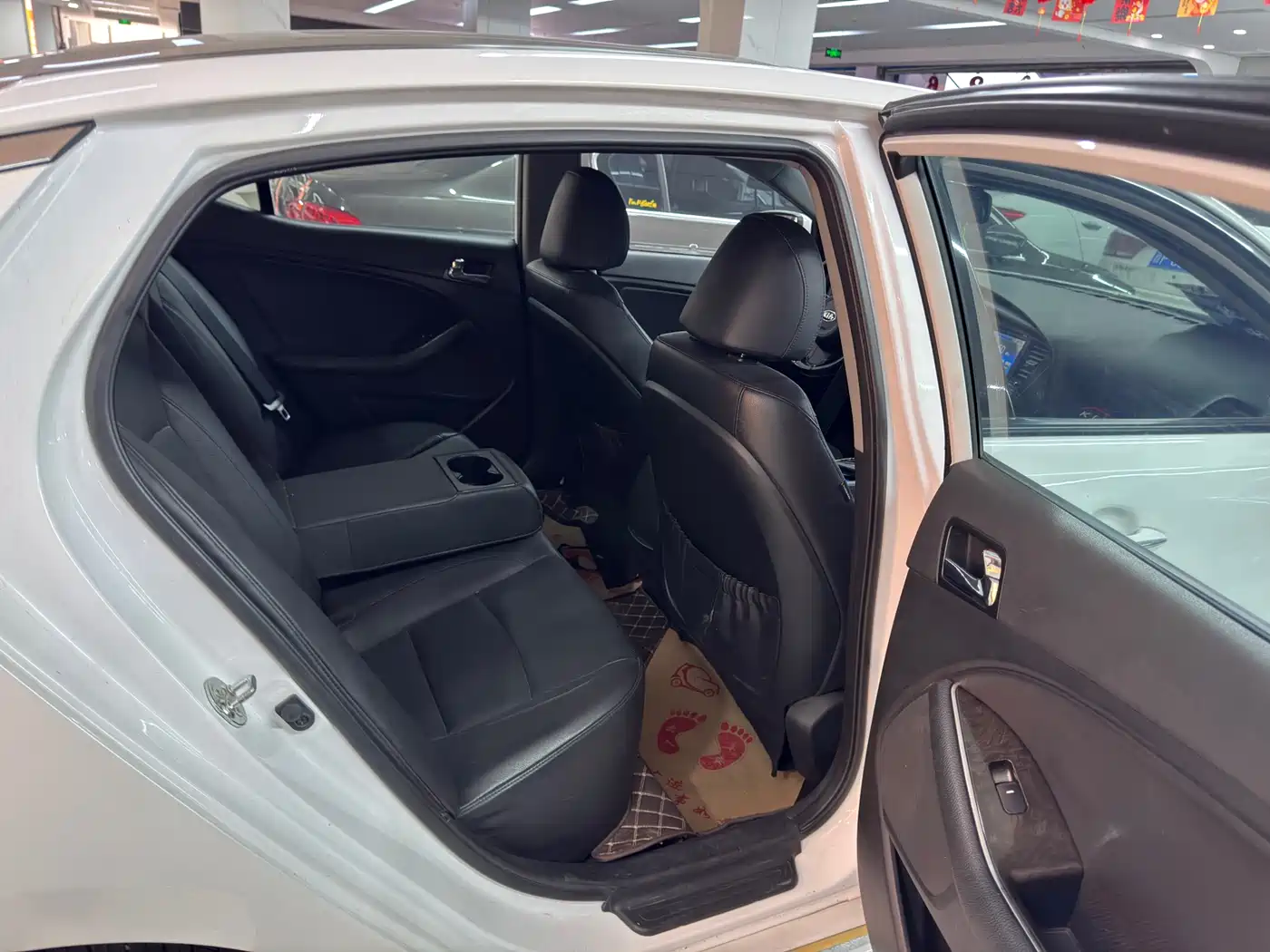 Kia K5 2014 2.0L Automatic LUXURY фото 9