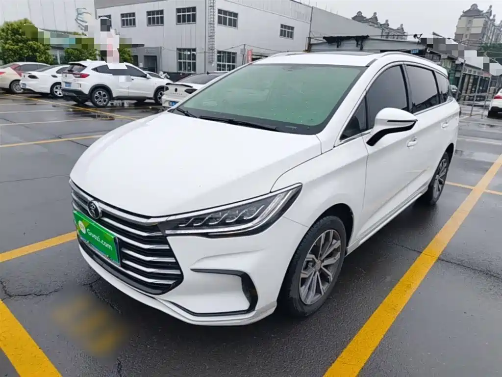 BYD Song MAX 2021 Upgrade 1.5T Automatic Luxury Edition 7-Seater фото 2