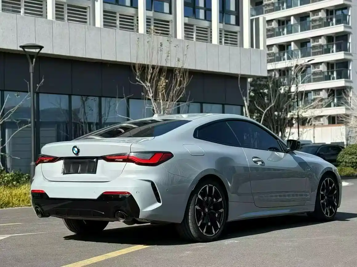 BMW 4 Series 2024 430i M Sport Shadow Edition фото 7