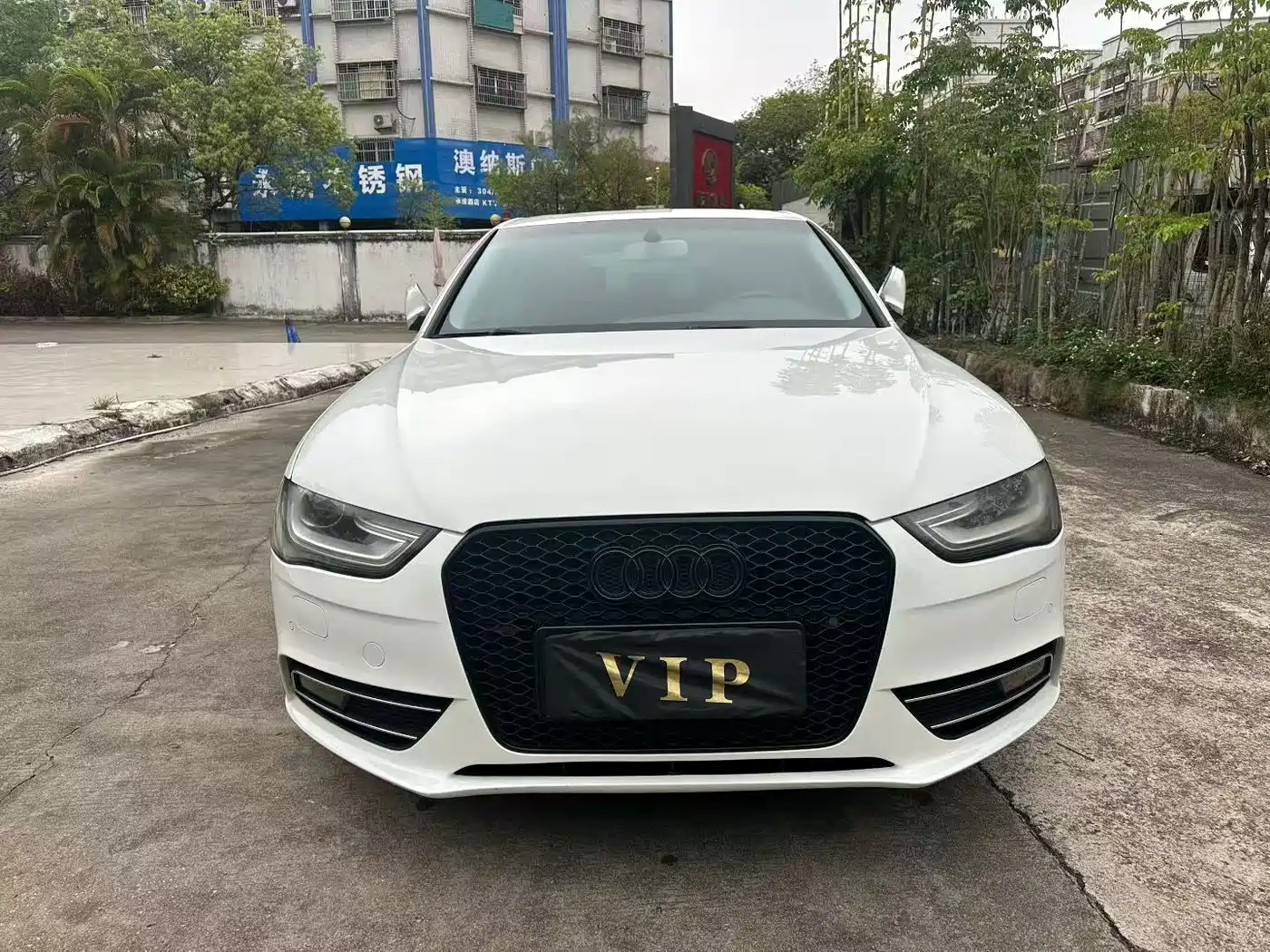 Audi A4L 2015 35 TFSI Auto Standard фото 2