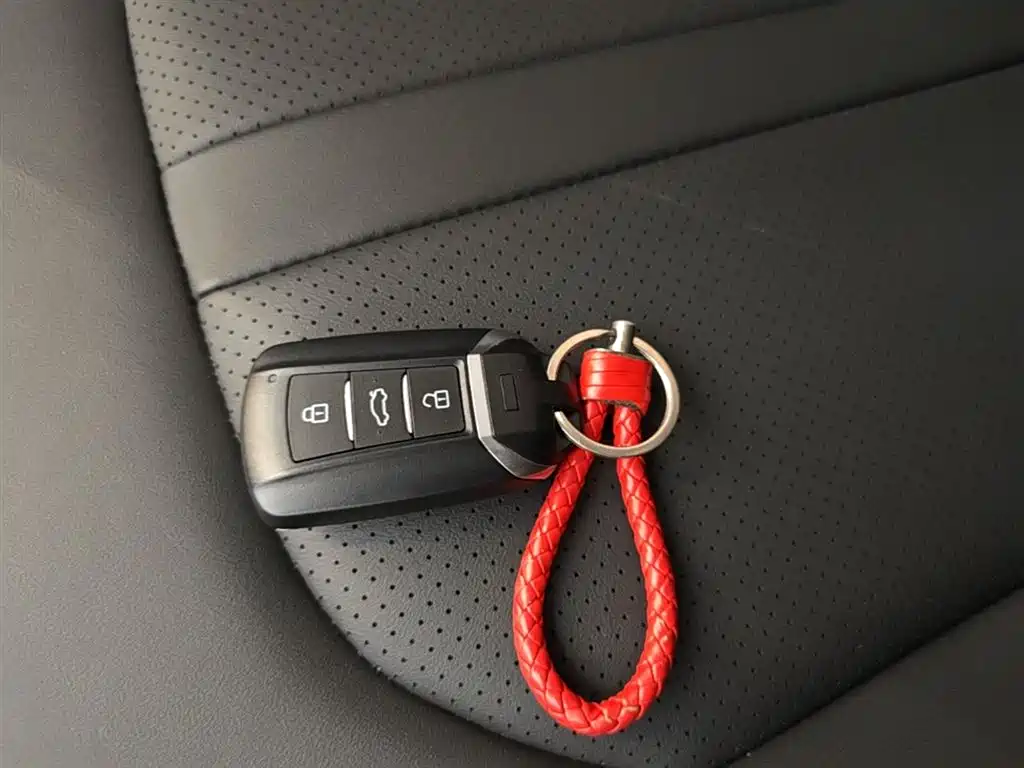 DONGFENG FENGSHEN YI HYUN