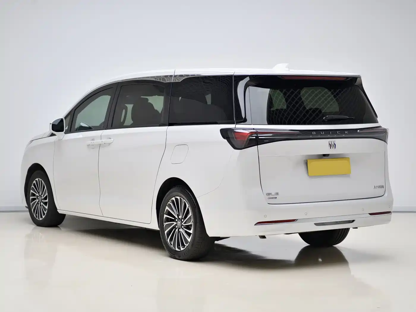 Buick GL8 New Energy 2025 Land Honor Premium Edition 7-Seater фото 3
