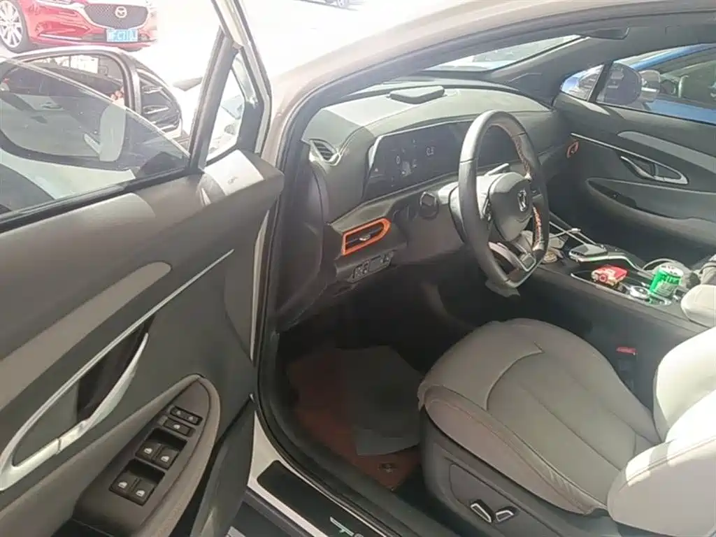 CHANGAN UNI-T