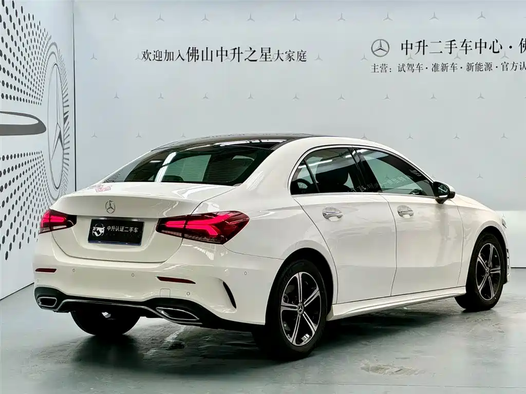 Mercedes-Benz A-Class 2022 Facelift II A 200 L Sport Sedan Fashion фото 2
